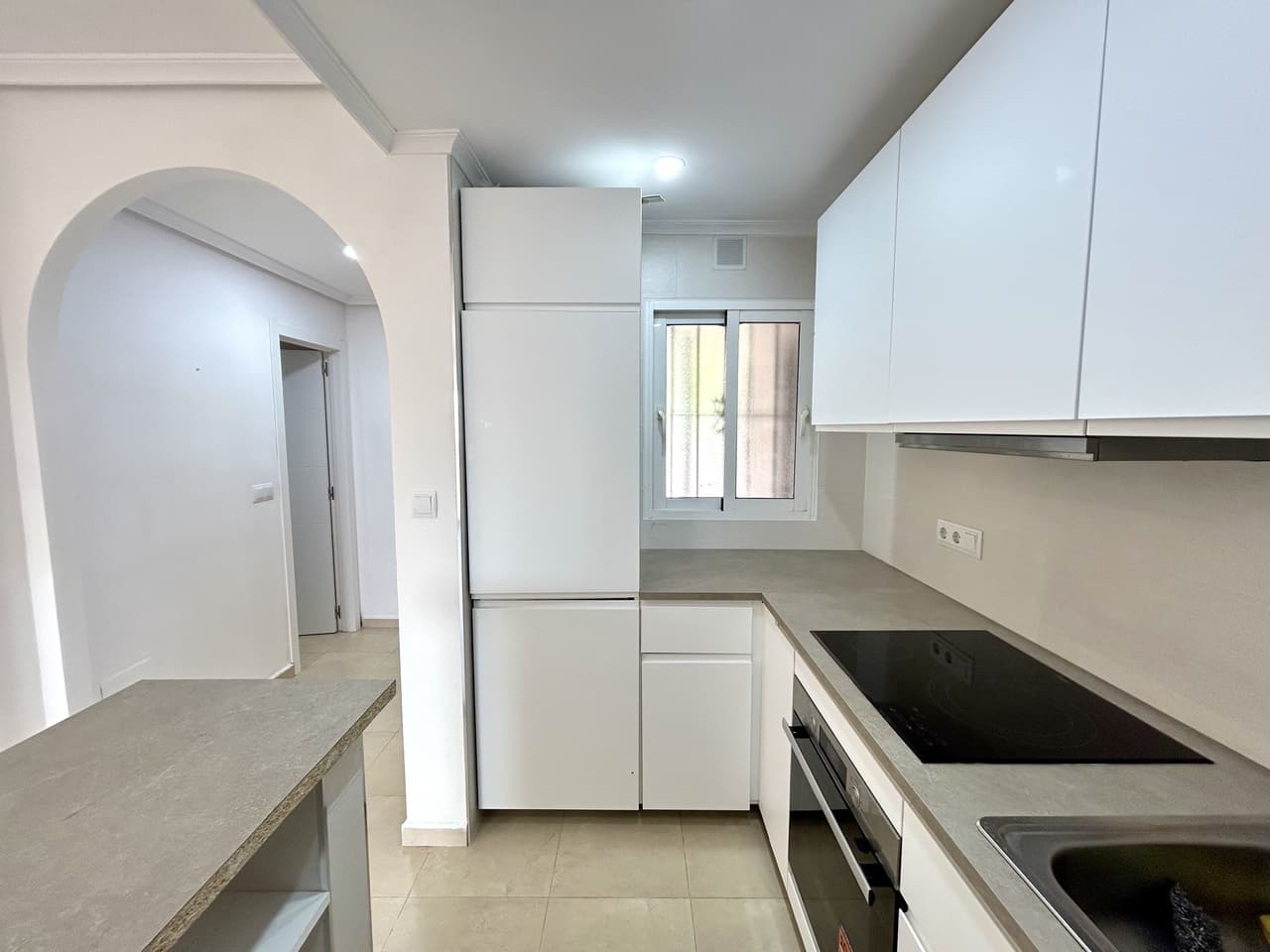 Apartamento Planta Media de 2 dormitorios en Villamartin - 10
