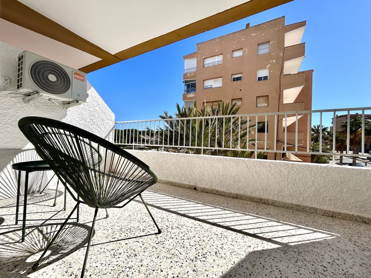 Apartamento Planta Media de 2 dormitorios en Guardamar del Segura - 16