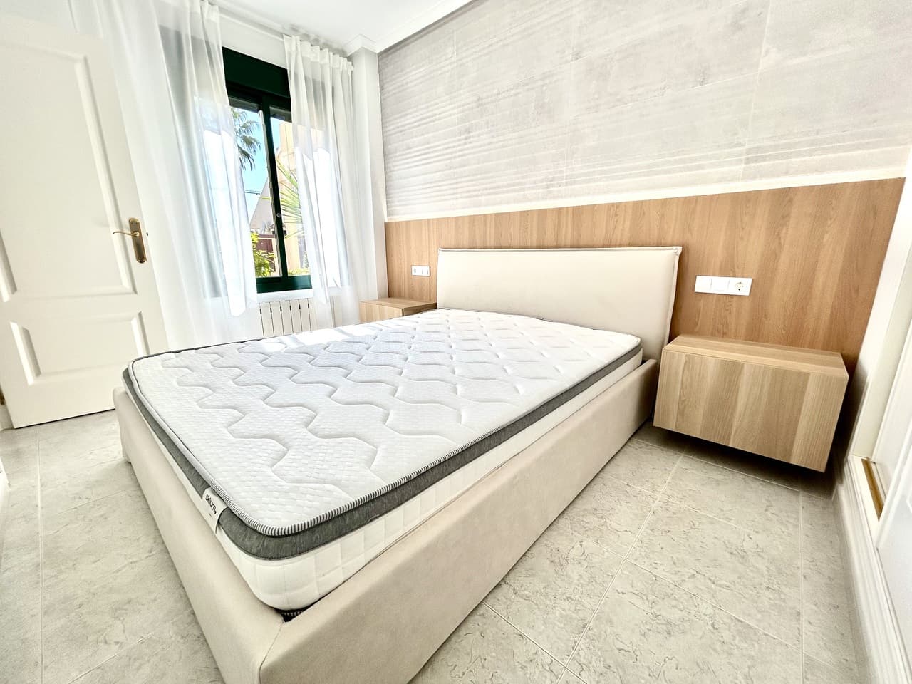 Apartamento Planta Media de 2 dormitorios en Villamartin - 12