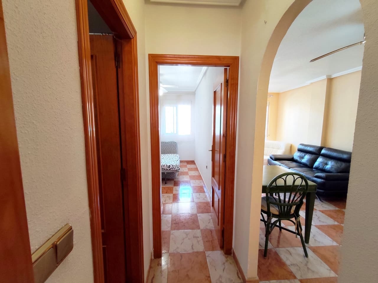 2 bed Middle Floor Apartment in Villamartin