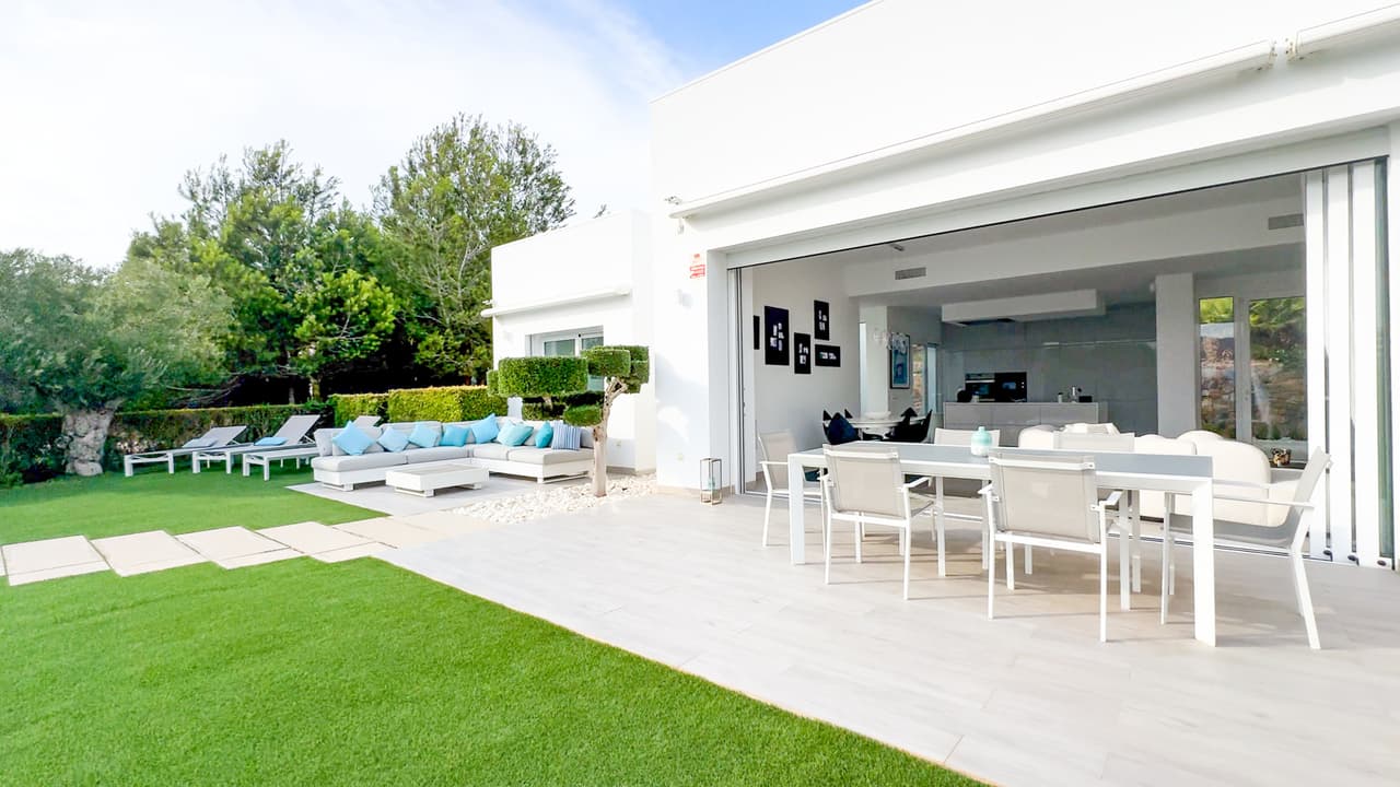 Villa - Chalet de 3 dormitorios en Las Colinas Golf - 3