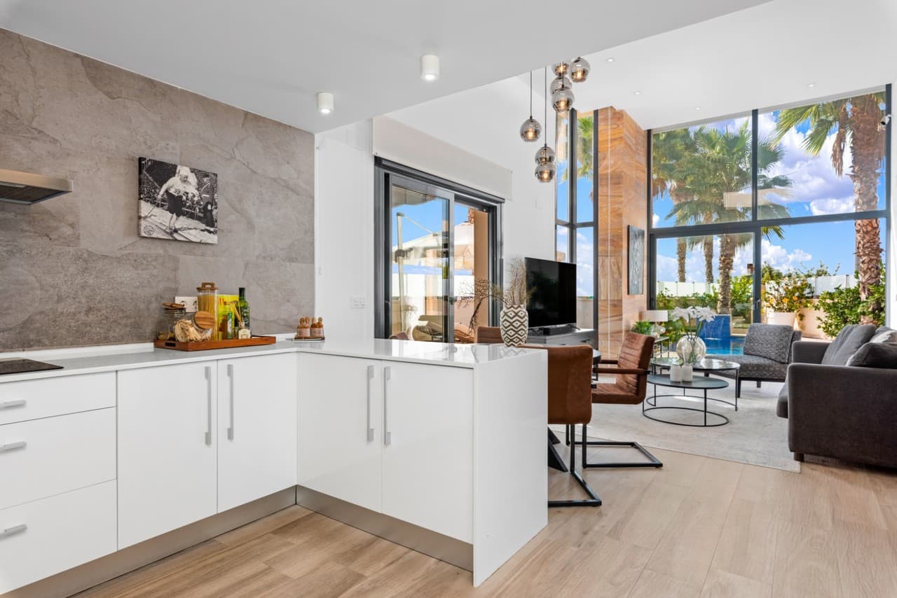 Villa - Chalet de 5 dormitorios en Cabo Roig - 8