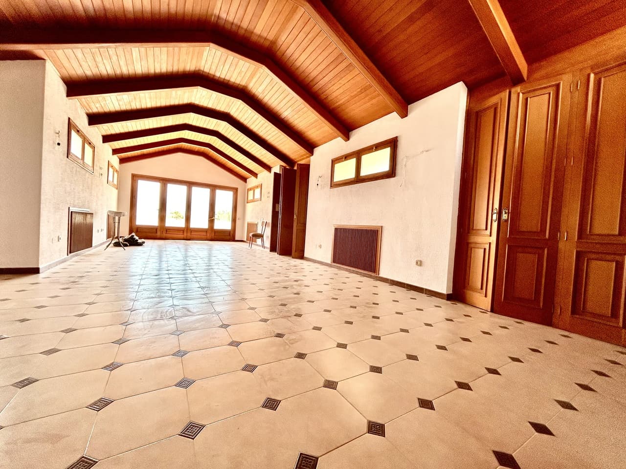 Villa - Chalet de 4 dormitorios en Santiago de la Ribera - 23