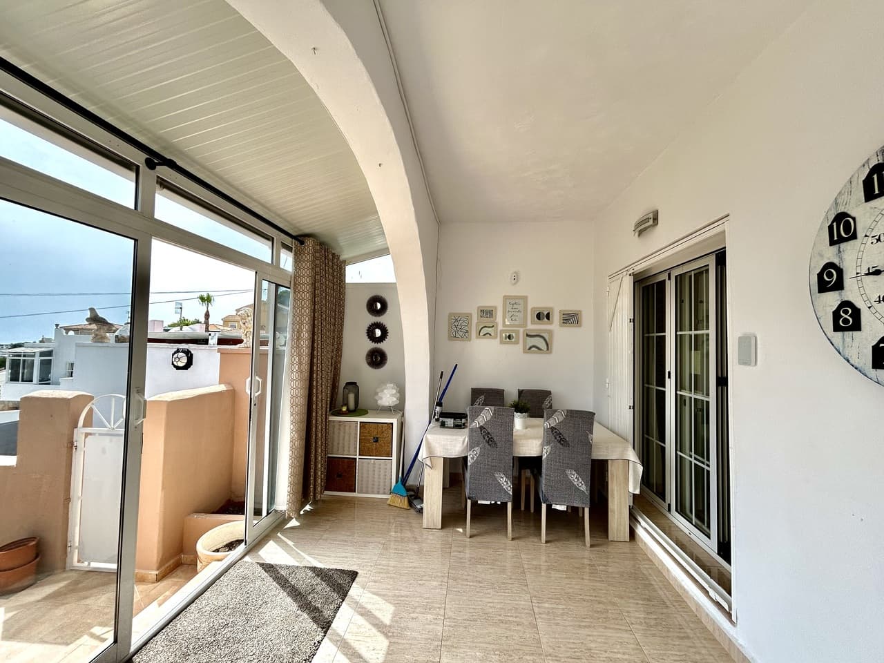Bungalow de 2 dormitorios en Villamartin - 2