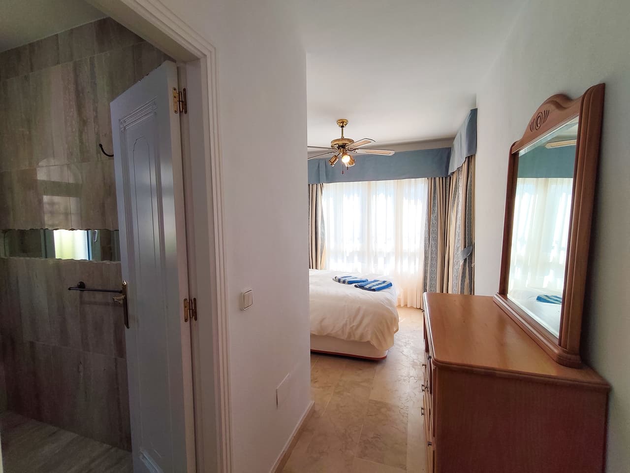 Villa - Chalet de 3 dormitorios en Villamartin - 16