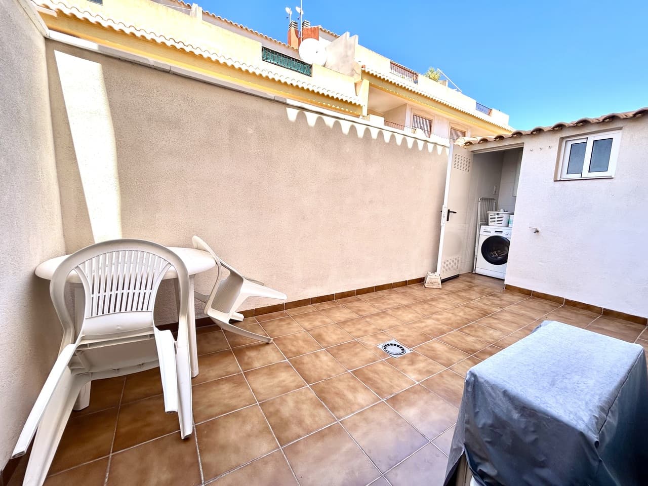 Apartamento Planta Media de 2 dormitorios en La Zenia - 12