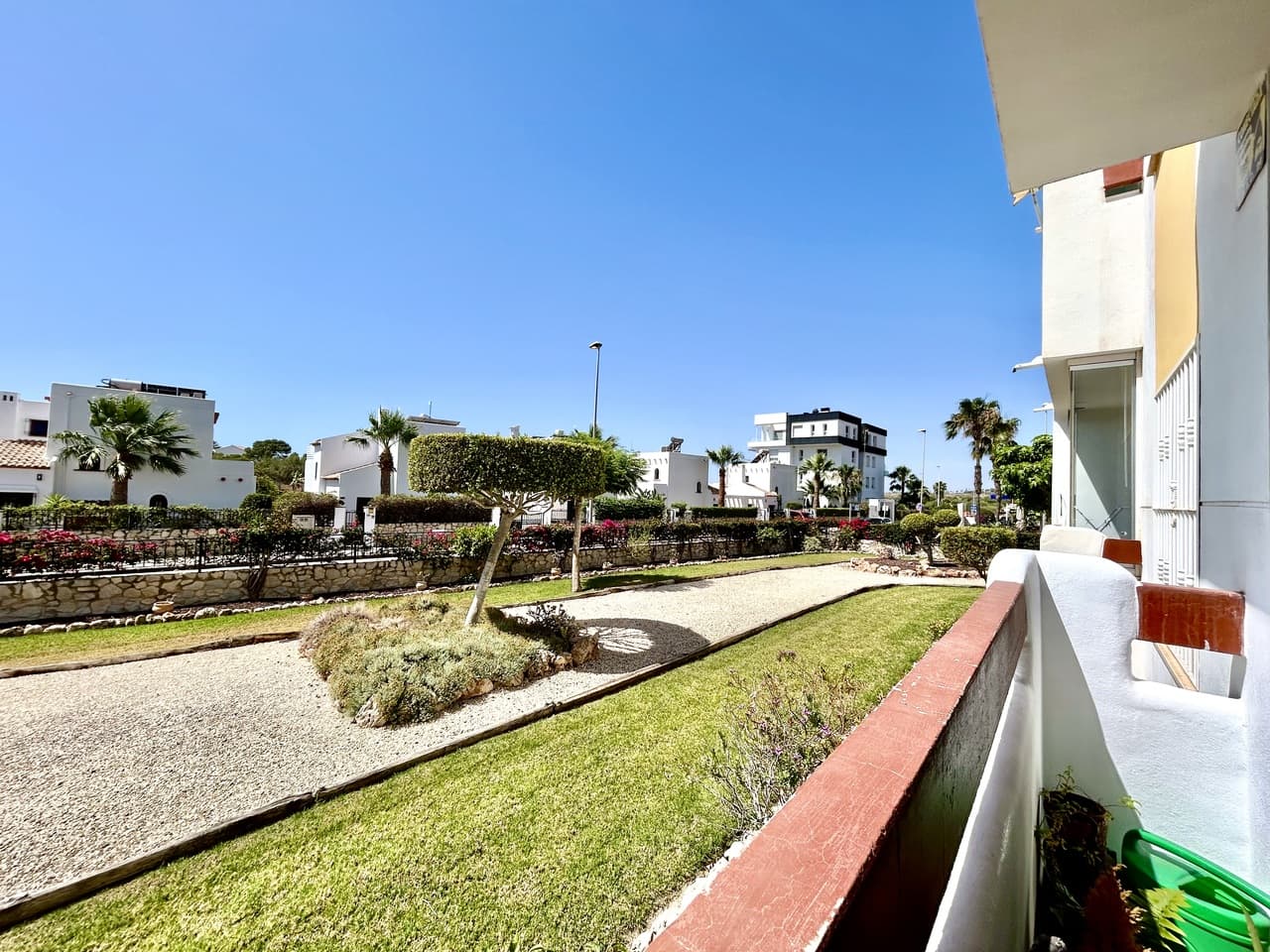 2 bed Middle Floor Apartment in Villamartin - 22