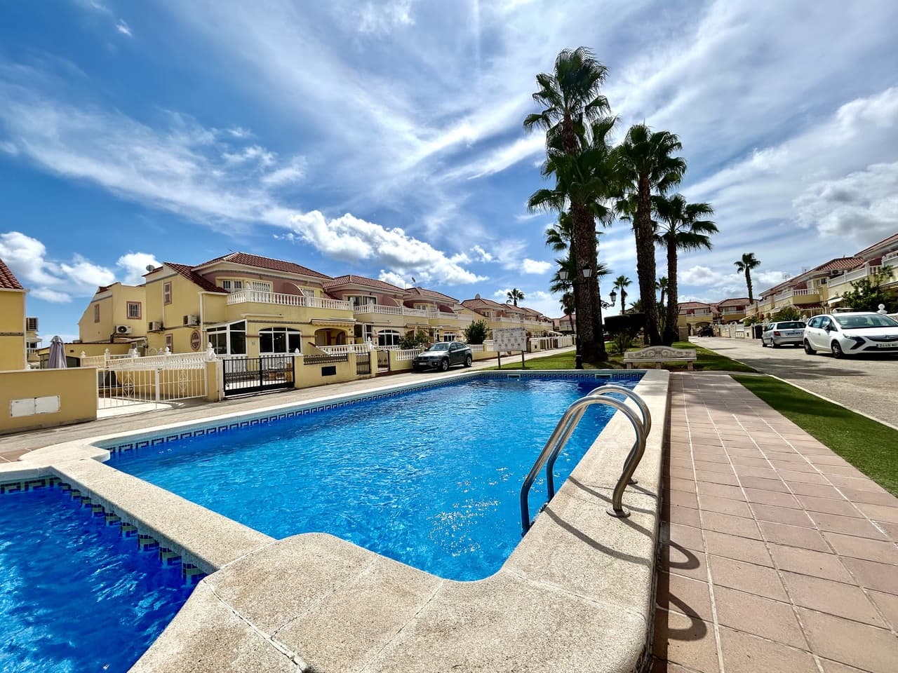 3 bed Townhouse in Cabo Roig - 27