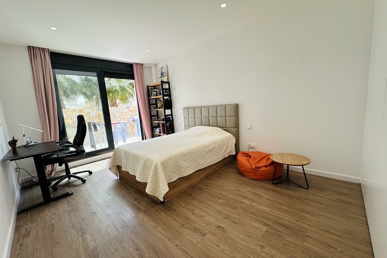 Vrijstaande Villa met 6 slaapkamers in Las Colinas Golf - 22