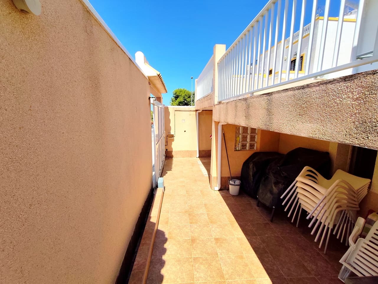 6 bed Townhouse in Los Altos - 31