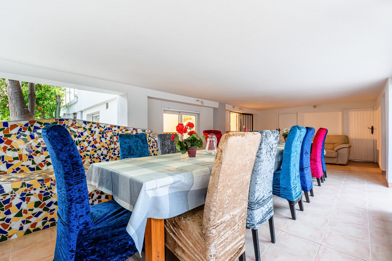 Villa - Chalet de 7 dormitorios en Dehesa de Campoamor - 28