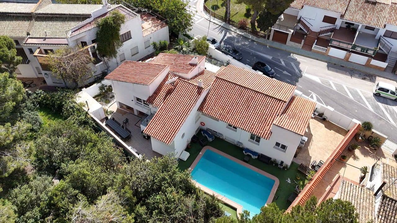 Villa - Chalet de 7 dormitorios en Dehesa de Campoamor - 37