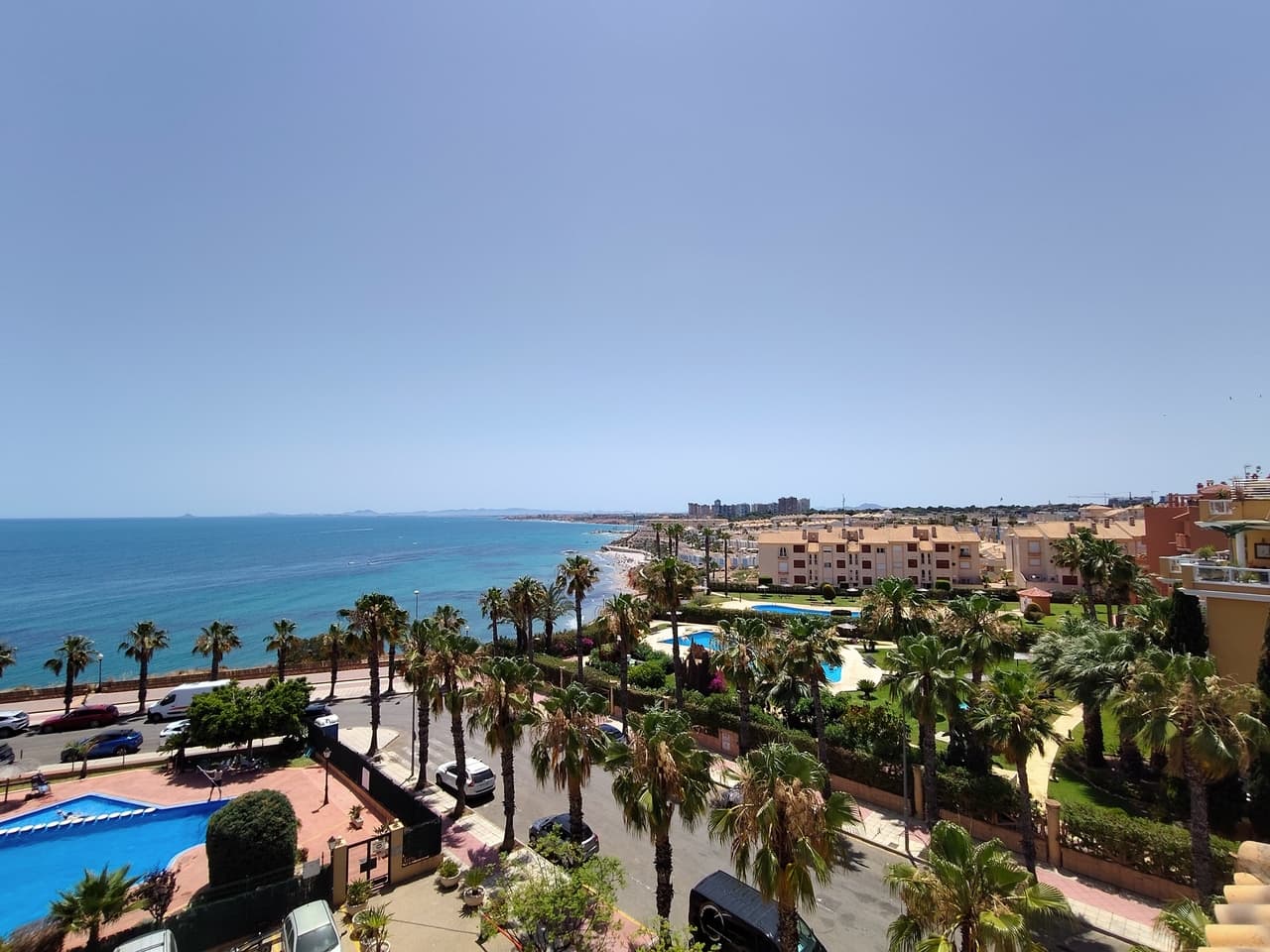 Tussenverdieping Appartement met 2 slaapkamers in Cabo Roig - 31