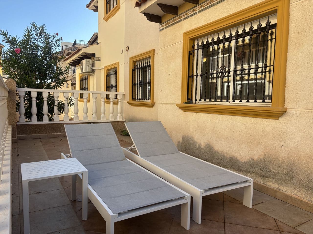 Adosada de 3 dormitorios en La Zenia - 4
