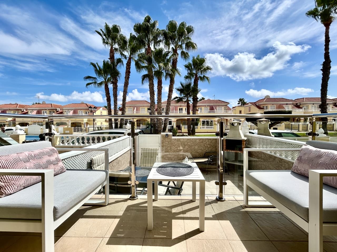 3 bed Townhouse in Cabo Roig - 4