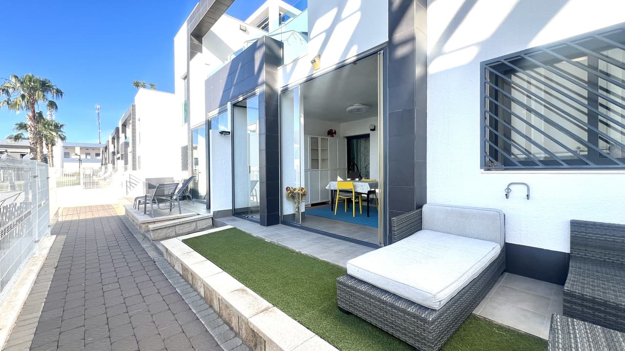 Apartamento Planta Media de 2 dormitorios en La Zenia - 1