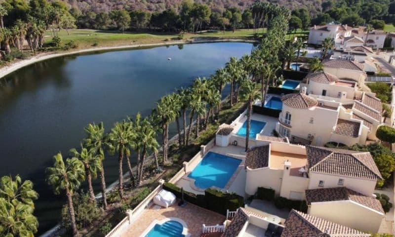 Villa - Chalet de 3 dormitorios en Orihuela Costa - 16