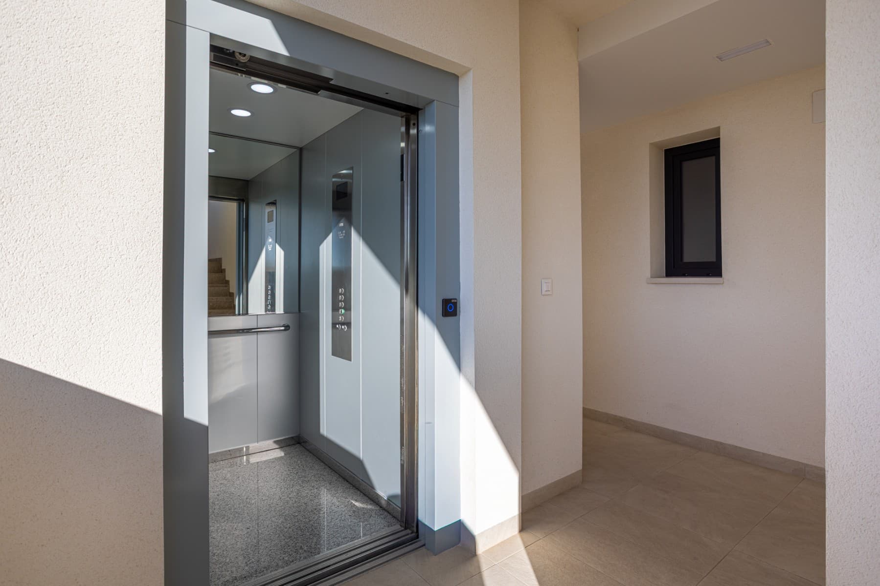 2 bed Middle Floor Apartment in Orihuela Costa - 30