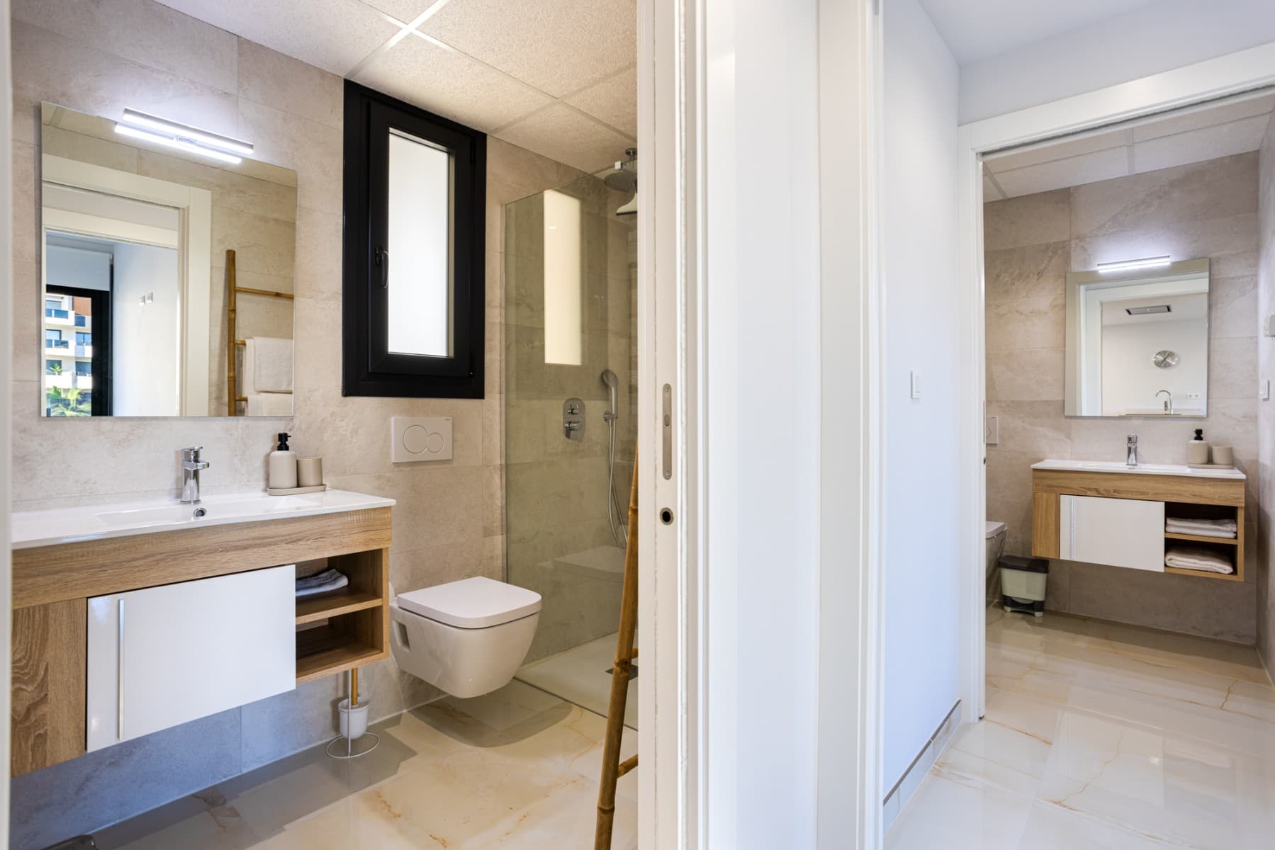 2 bed Middle Floor Apartment in Orihuela Costa - 14