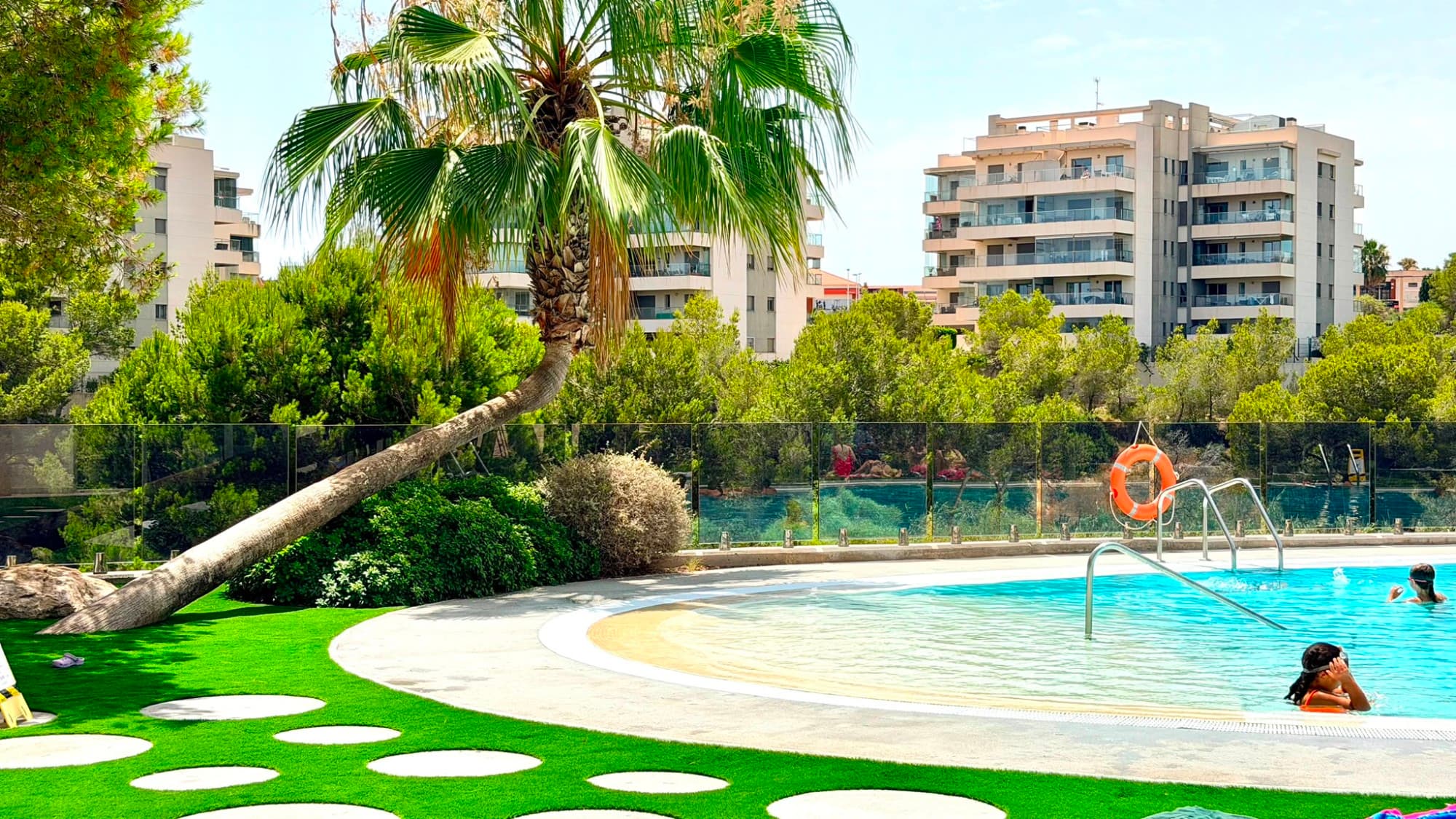 Tussenverdieping Appartement met 2 slaapkamers in Orihuela Costa - 2