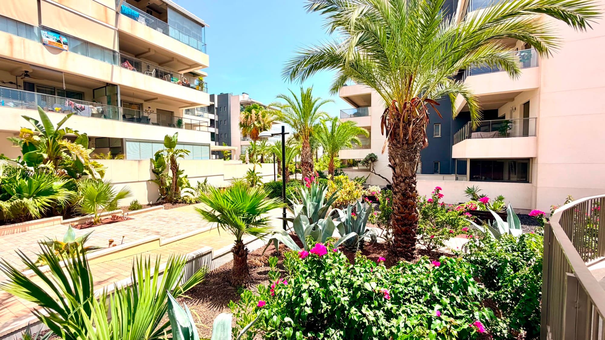 Tussenverdieping Appartement met 2 slaapkamers in Orihuela Costa - 21