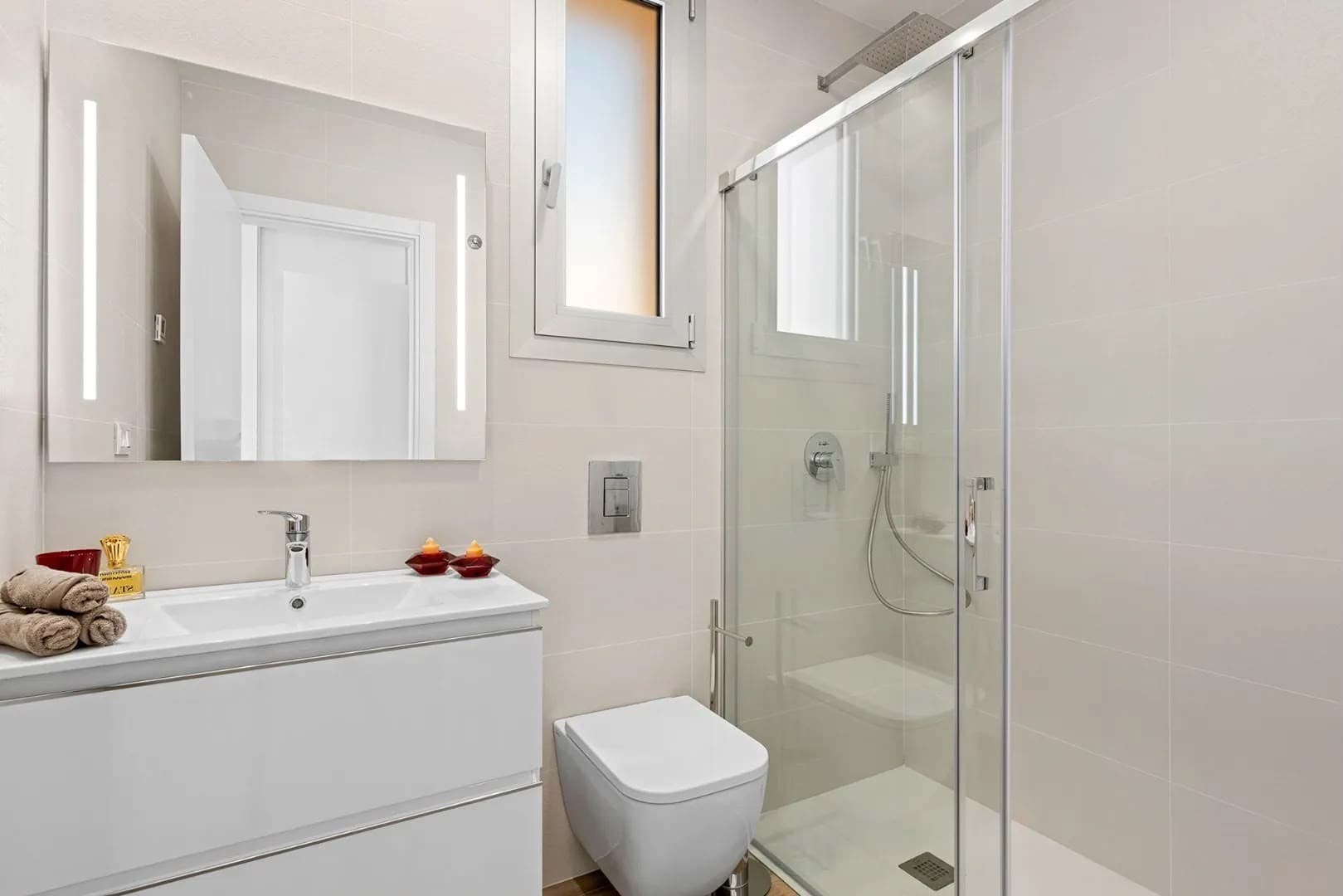 2 bed Middle Floor Apartment in Orihuela Costa - 7