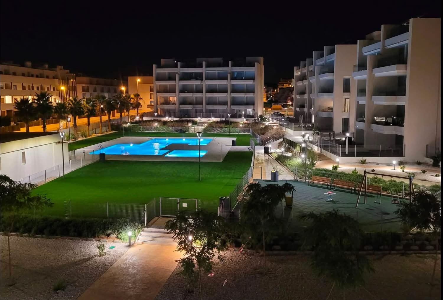 2 bed Middle Floor Apartment in Orihuela Costa - 1