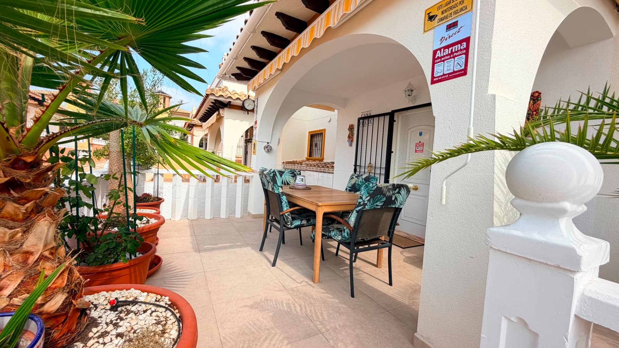 Geschakelde Woning met 2 slaapkamers in Cabo Roig - 10