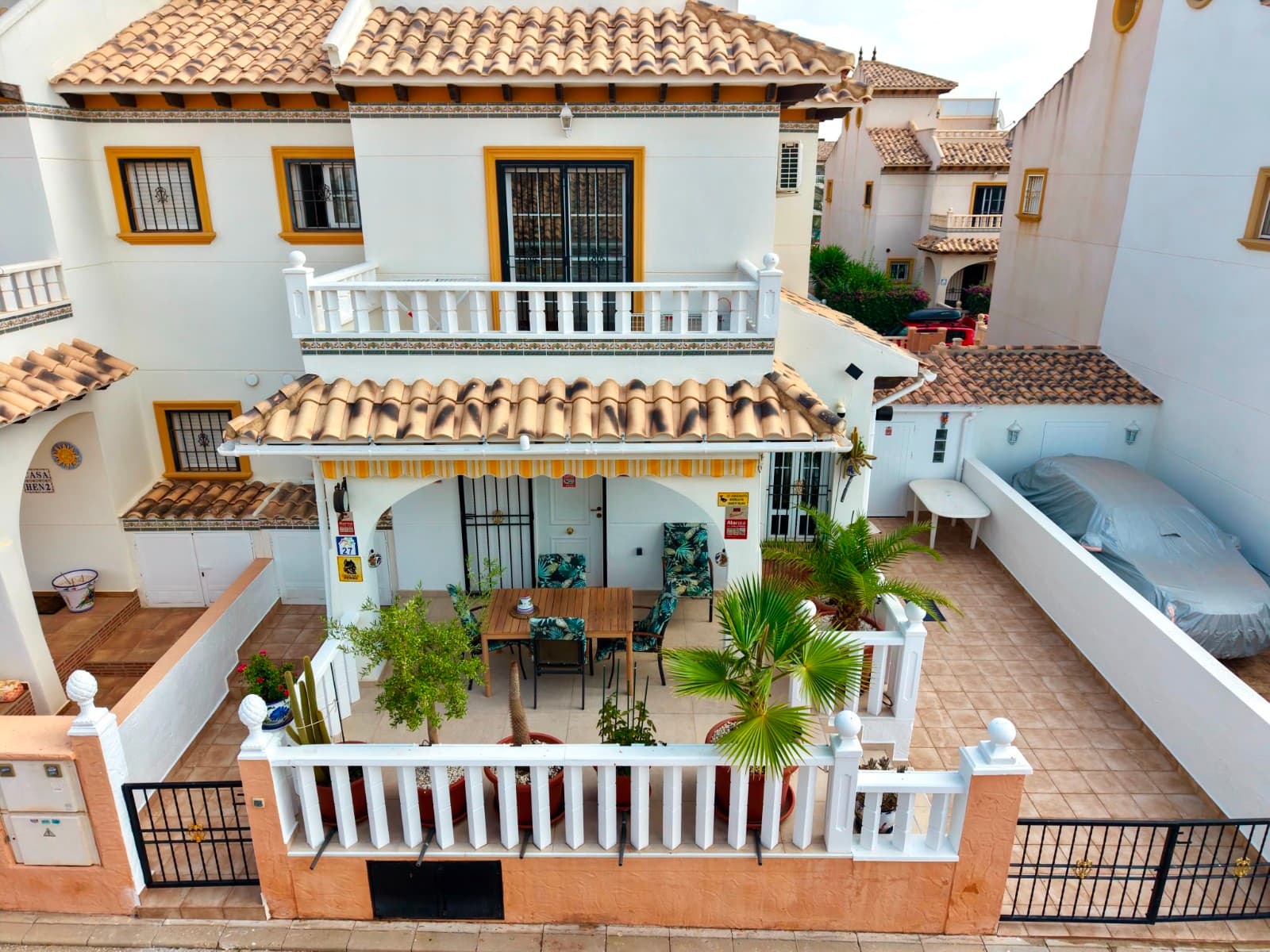 Geschakelde Woning met 2 slaapkamers in Cabo Roig - 1