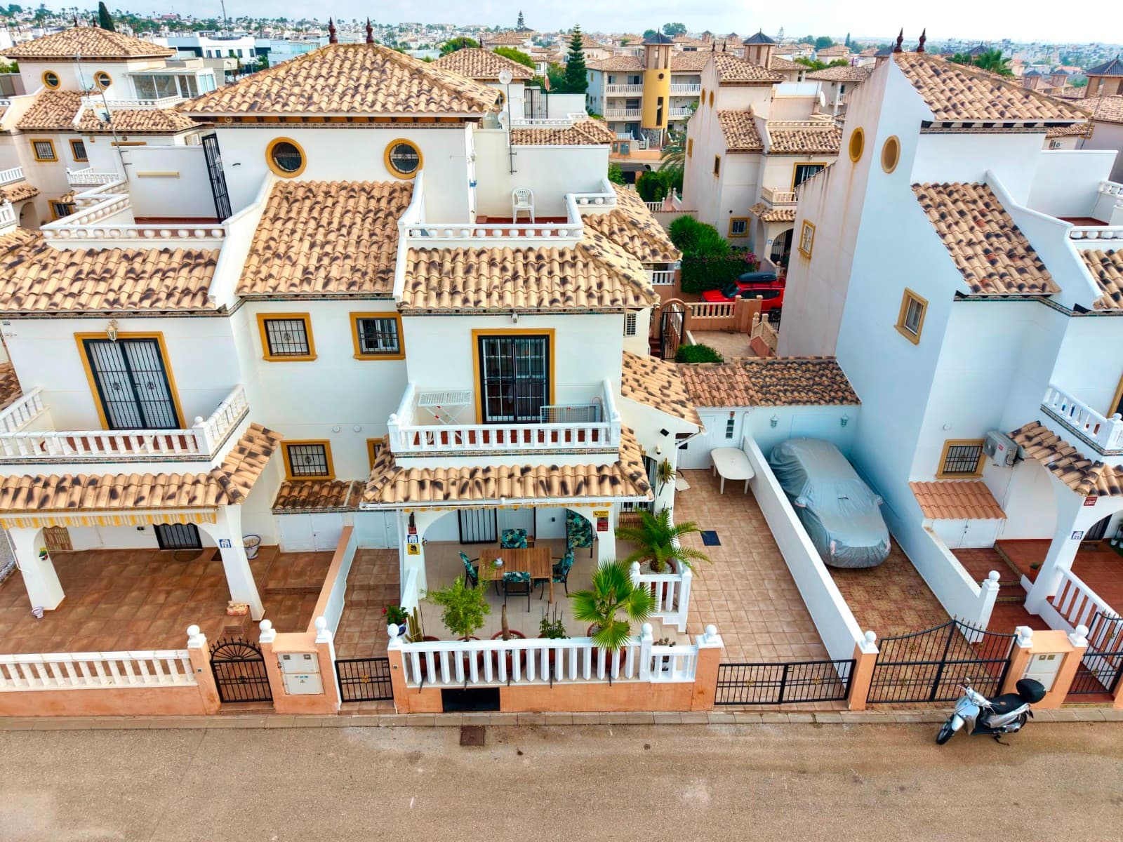 Geschakelde Woning met 2 slaapkamers in Cabo Roig - 27