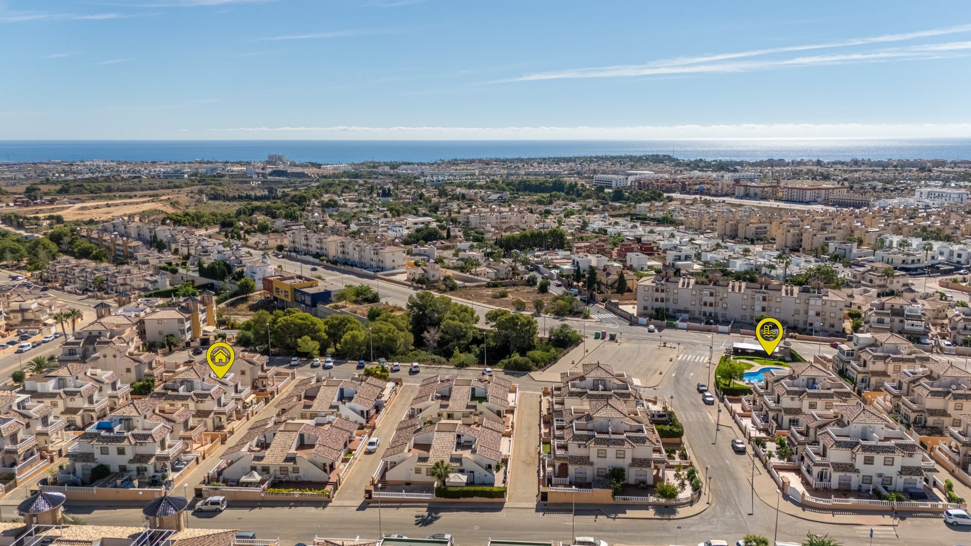 Geschakelde Woning met 2 slaapkamers in Cabo Roig - 40