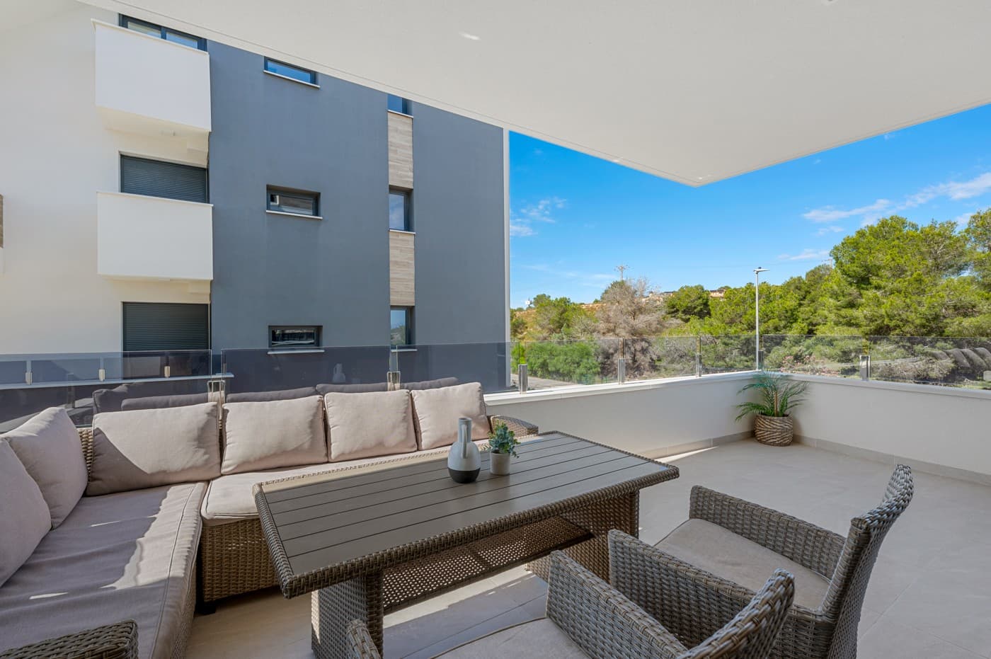 Tussenverdieping Appartement met 2 slaapkamers in Orihuela Costa - 4