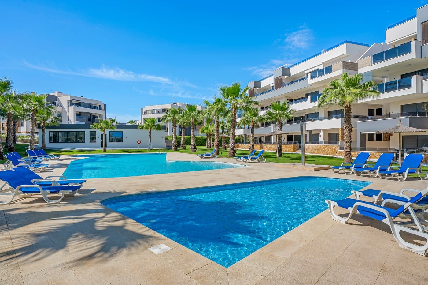 Tussenverdieping Appartement met 2 slaapkamers in Orihuela Costa - 2