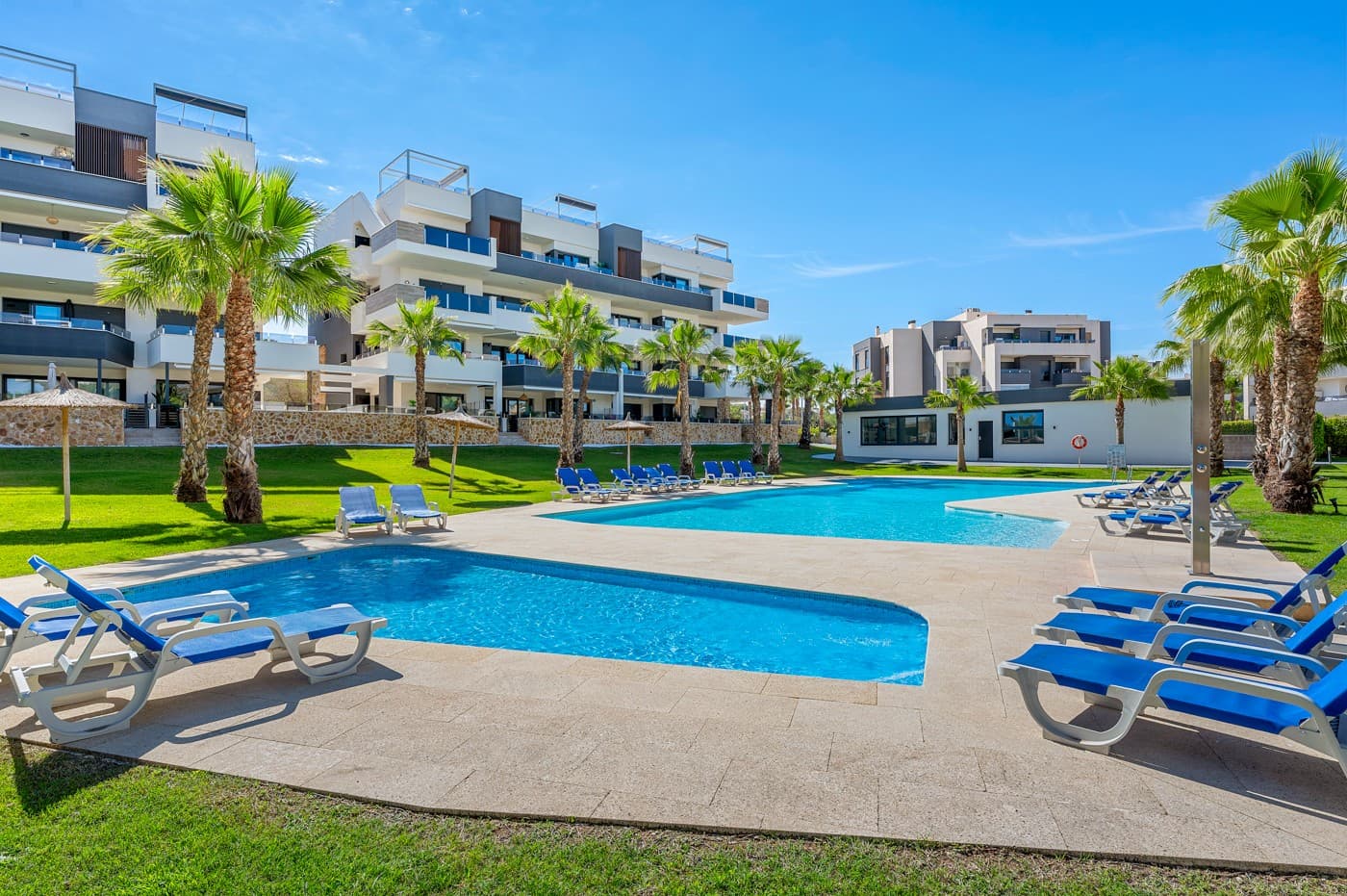 Tussenverdieping Appartement met 2 slaapkamers in Orihuela Costa - 28