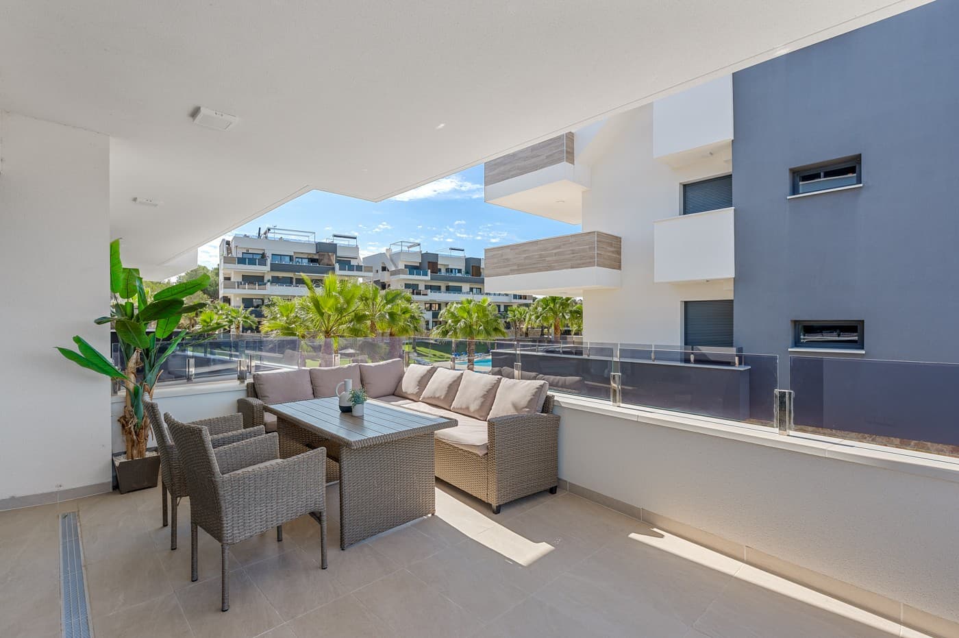 Tussenverdieping Appartement met 2 slaapkamers in Orihuela Costa - 3