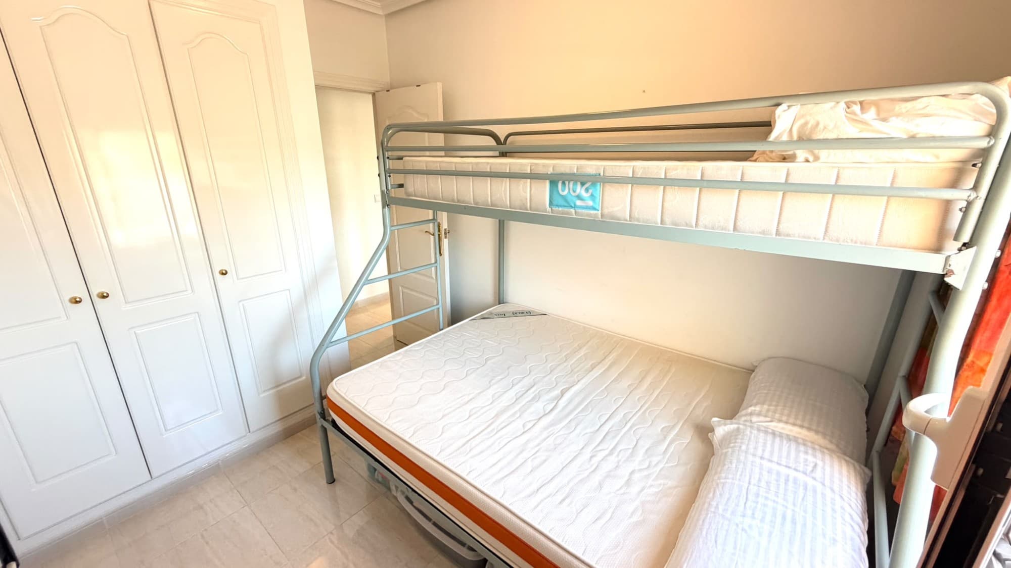 2 bed Middle Floor Apartment in Ciudad Quesada - 11