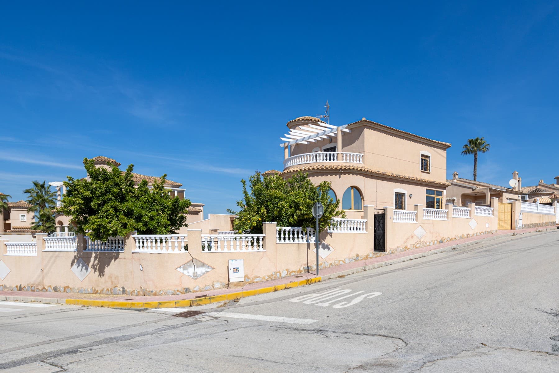 Villa - Chalet de 5 dormitorios en Benijofar - 1