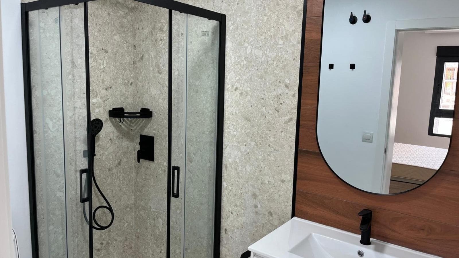 Apartamento Planta Media de 2 dormitorios en San Miguel de Salinas - 10