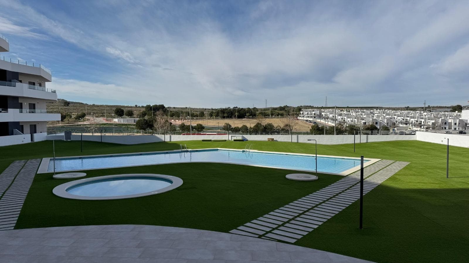 Apartamento Planta Media de 2 dormitorios en San Miguel de Salinas - 2