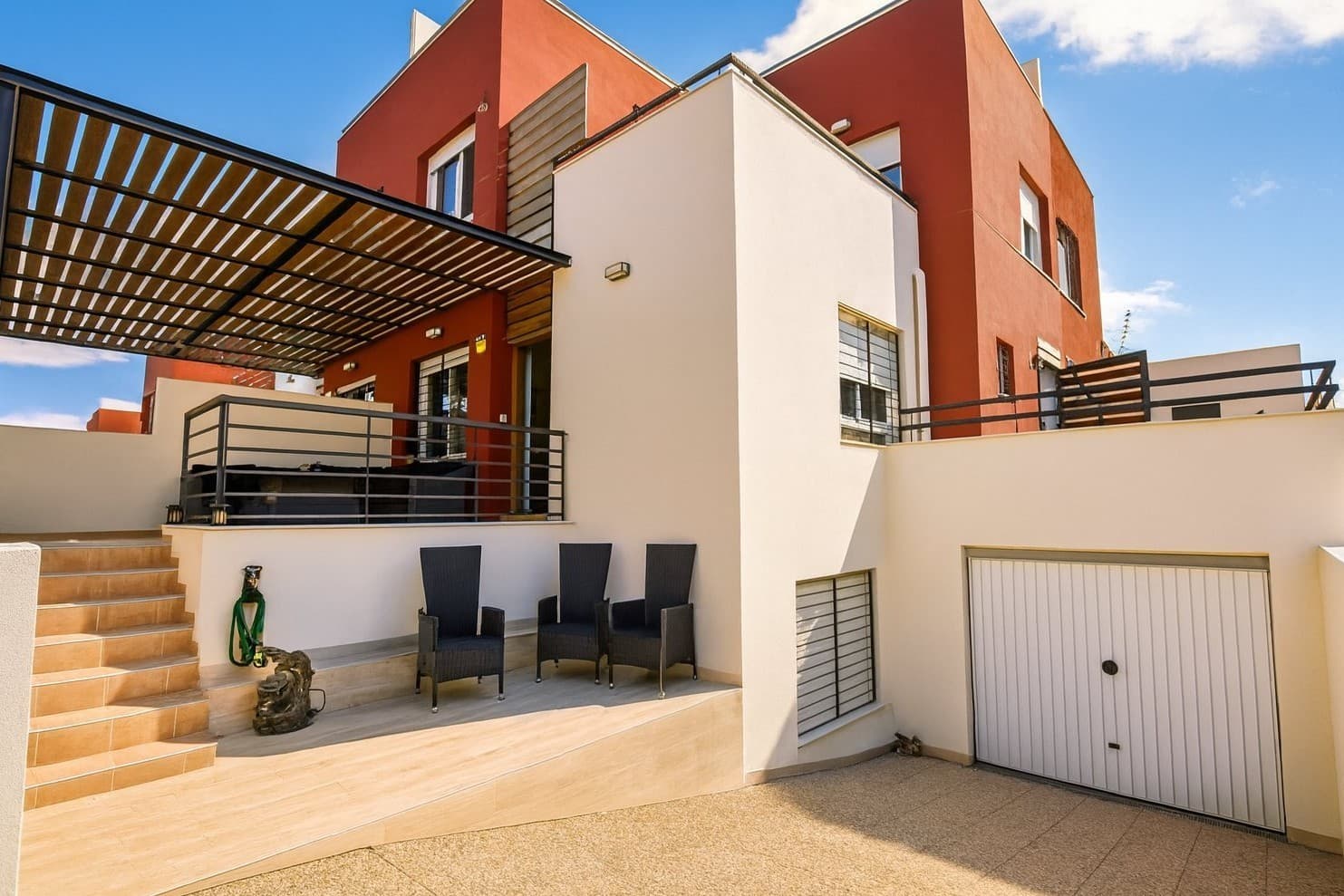 Villa - Chalet de 3 dormitorios en Algorfa - 1
