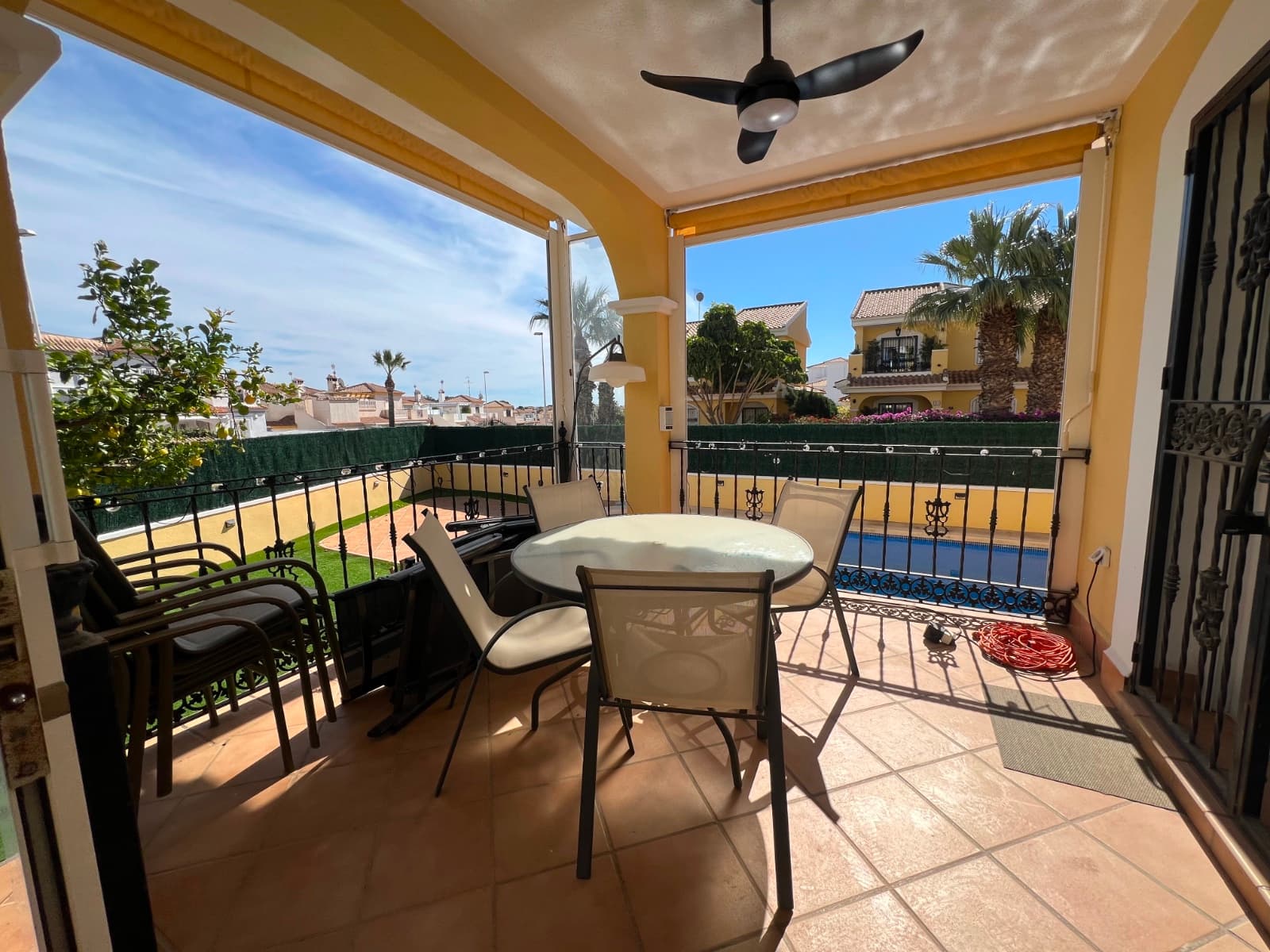 Villa - Chalet de 3 dormitorios en Orihuela Costa - 35