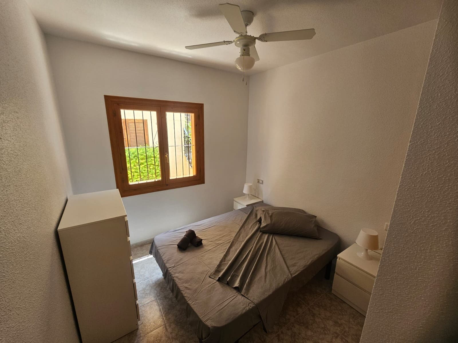 Apartamento Planta Media de 2 dormitorios en Orihuela Costa - 11