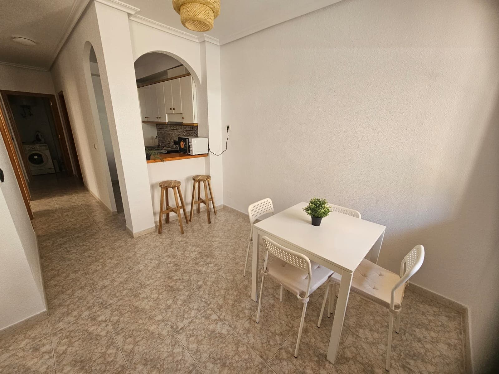 Apartamento Planta Media de 2 dormitorios en Orihuela Costa - 3
