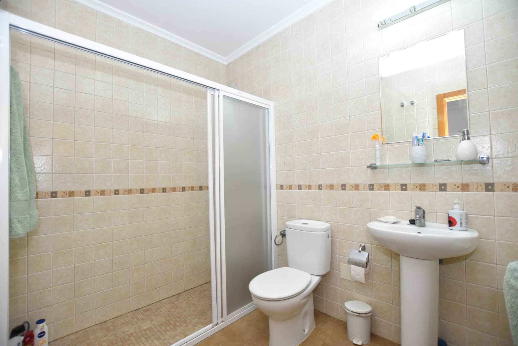 Apartamento Planta Media de 3 dormitorios en Daya Vieja - 15