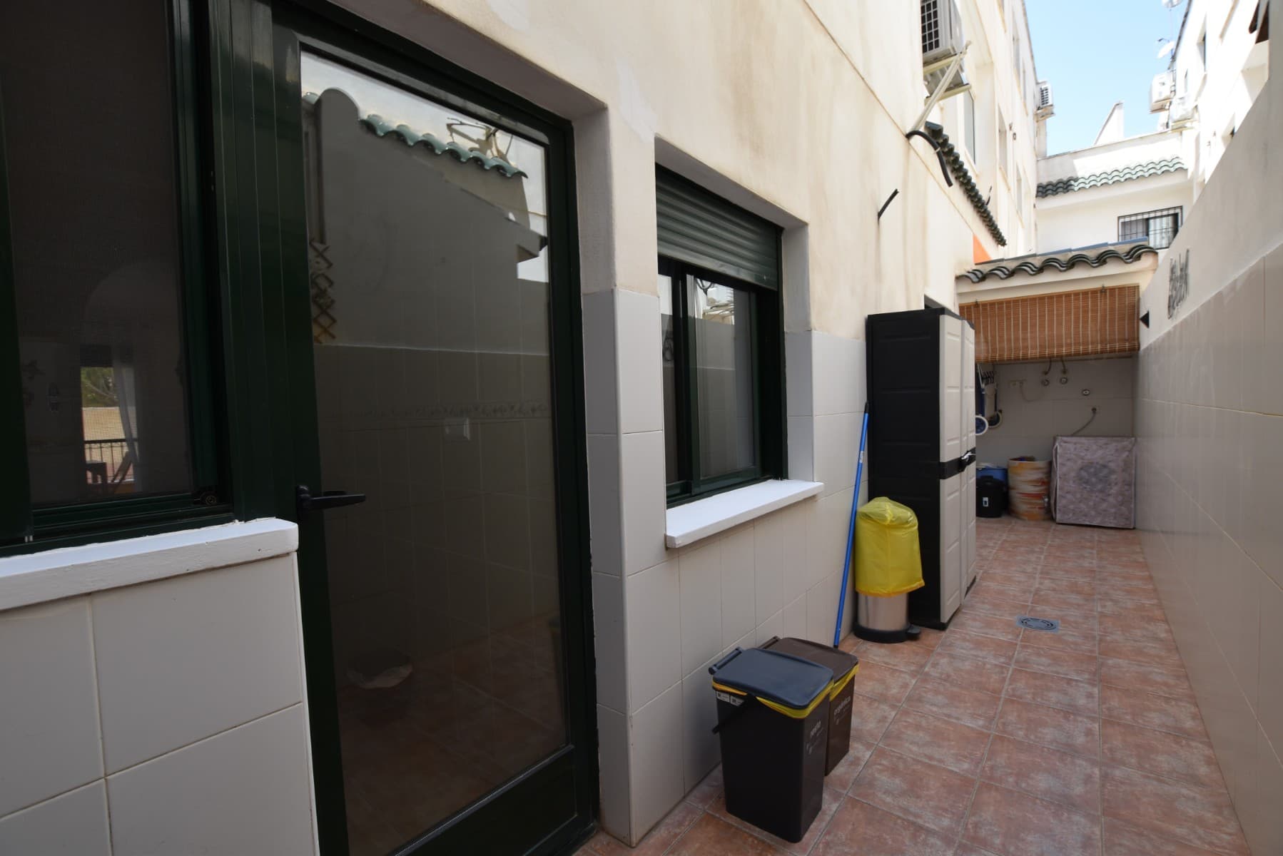 Apartamento Planta Media de 3 dormitorios en Daya Vieja - 28