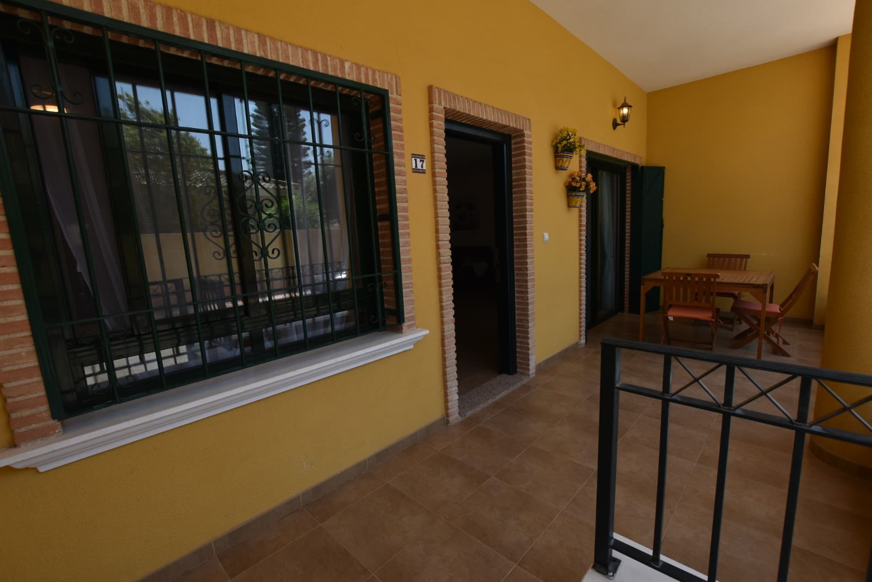 Apartamento Planta Media de 3 dormitorios en Daya Vieja - 25