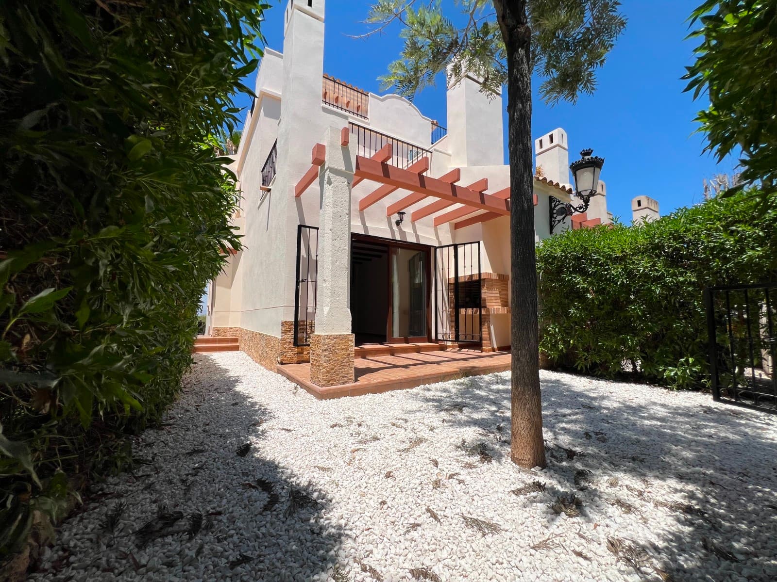 Villa - Chalet de 3 dormitorios en Algorfa - 1