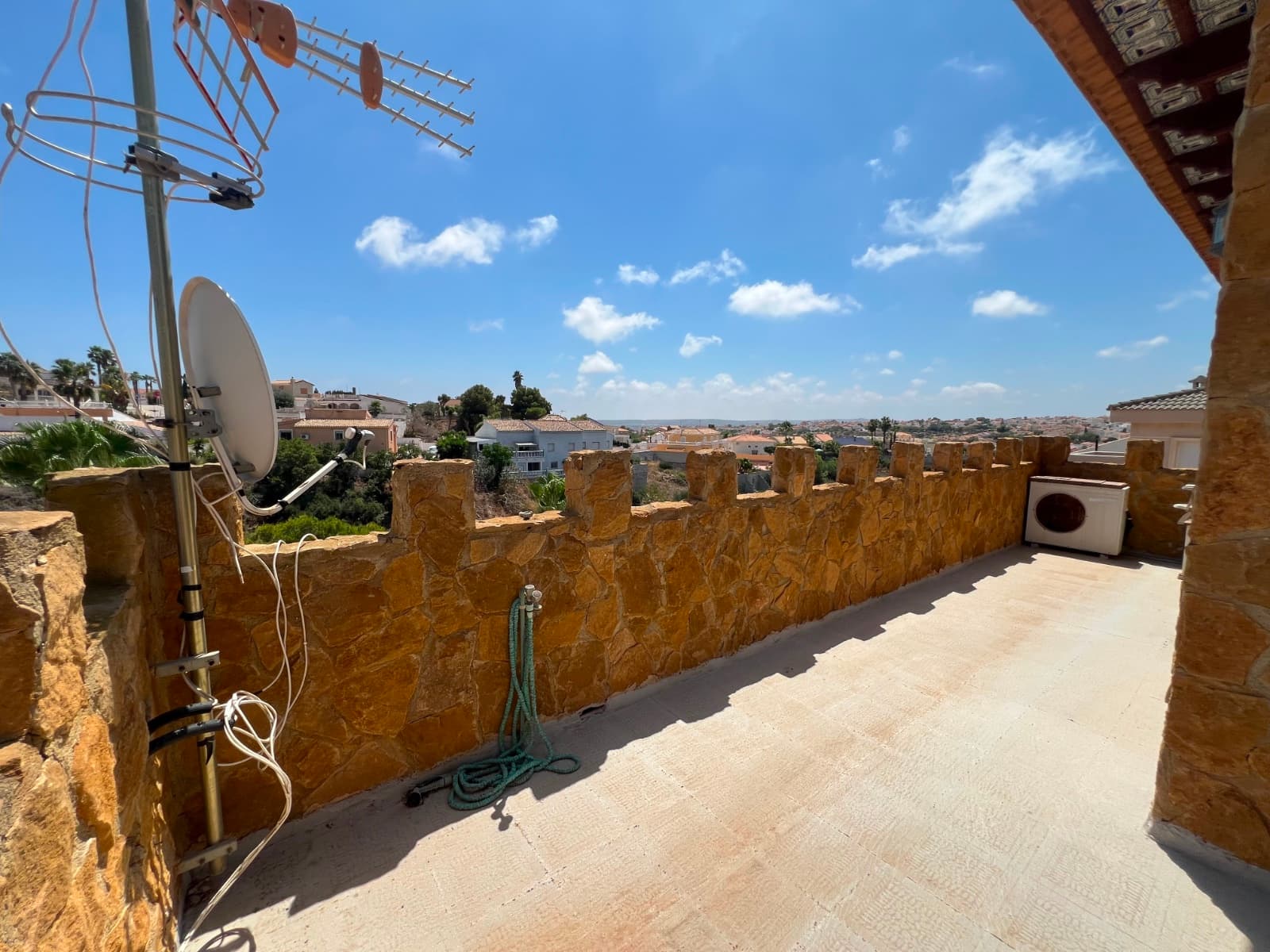 Vrijstaande Villa met 6 slaapkamers in San Fulgencio - 42