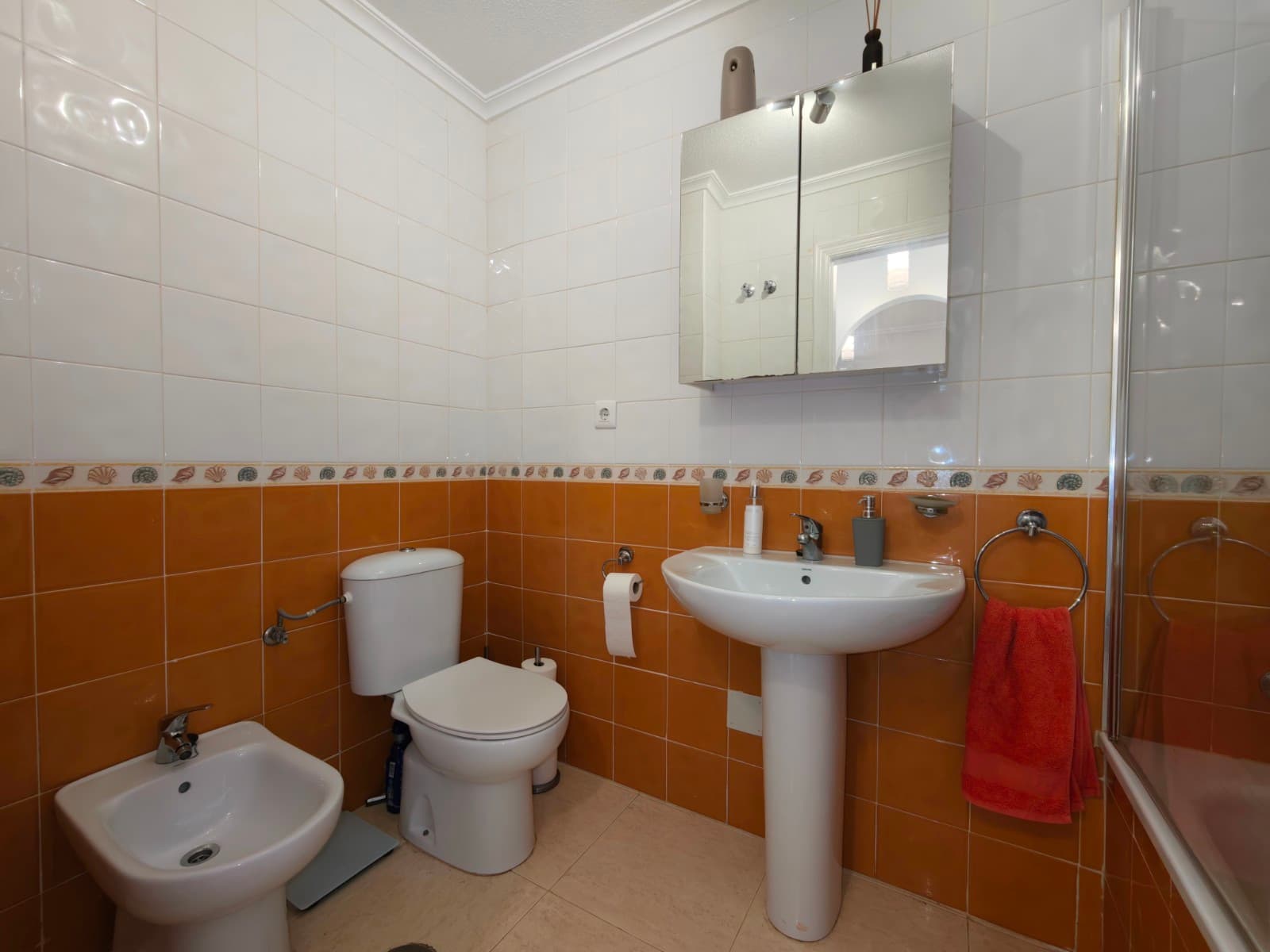 Tussenverdieping Appartement met 2 slaapkamers in Algorfa