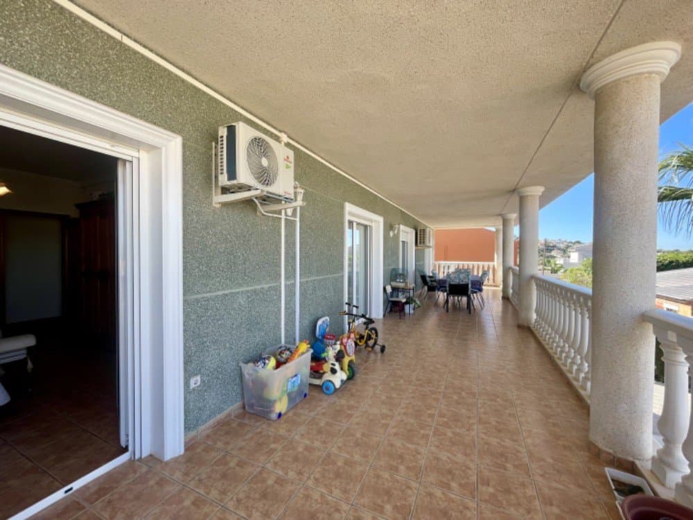 Vrijstaande Villa met 4 slaapkamers in Ciudad Quesada - 6